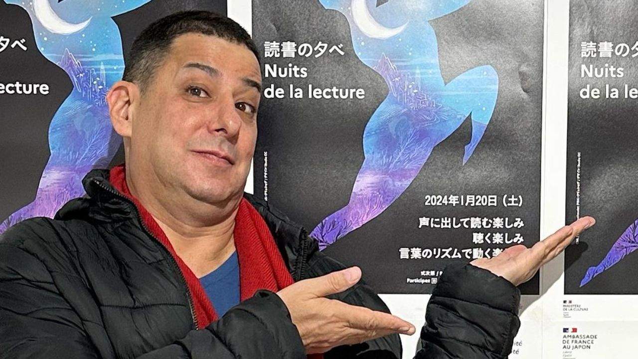 Jake Adelstein and his wife, Sunao, have 2 children. blurred-reality.com