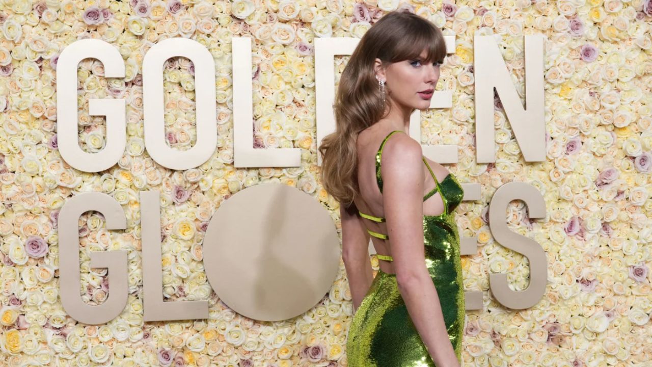 Taylor Swift didn't look to be pregnant at the 2024 Golden Globes. blurred-reality.com