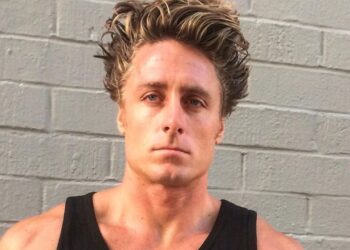 David Girton | Naked and Afraid of Love Cast, Big Brother 15, Age, Birthday, Girlfriend, Net Worth