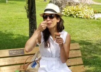 Sarah Sklash | Motel Makeover Cast, June Motel, Sauble Beach, Husband, Age, Birthday, Net Worth, Family