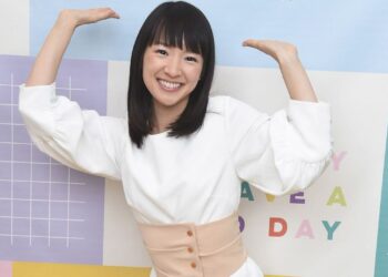 Marie Kondo Lives with Her Family in Los Angeles California!