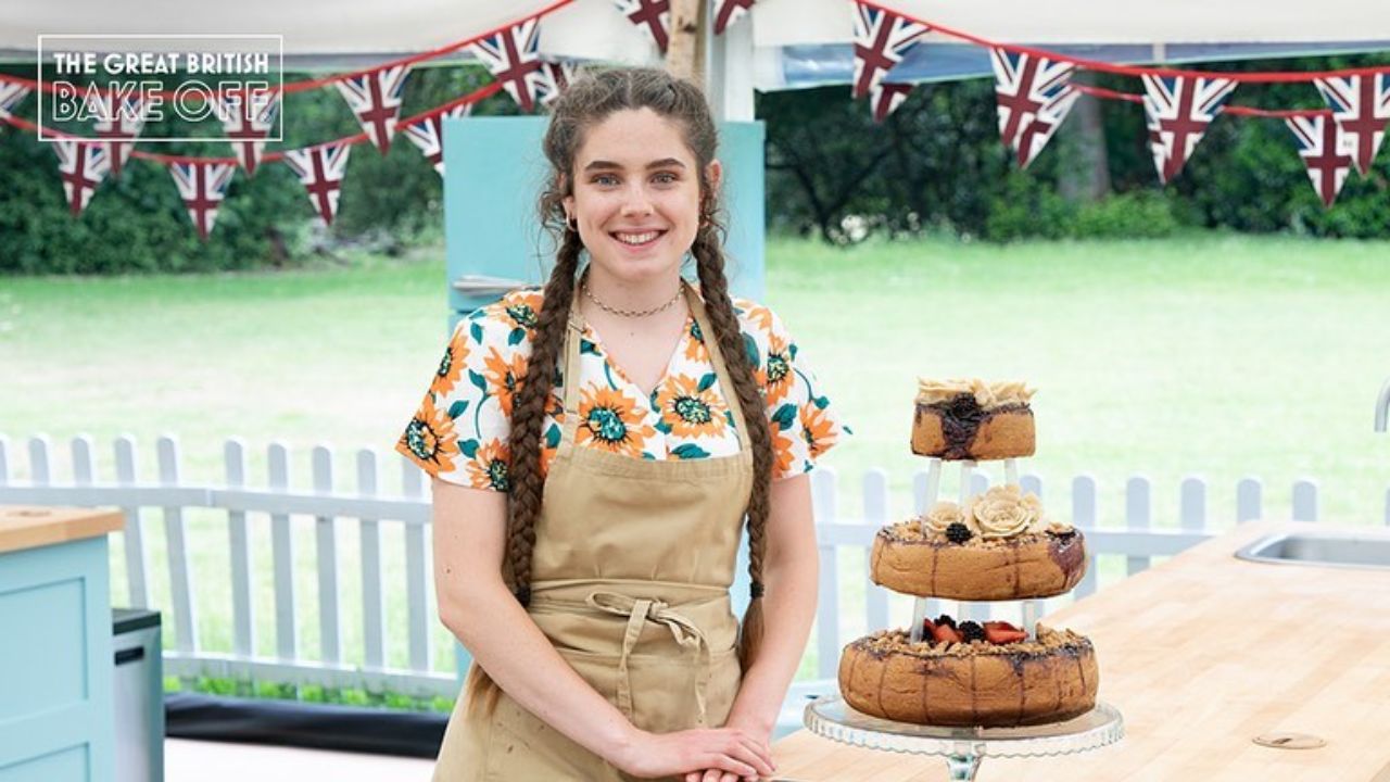 Get to Know Freya Cox from 'The Great British Bake Off' Season 12