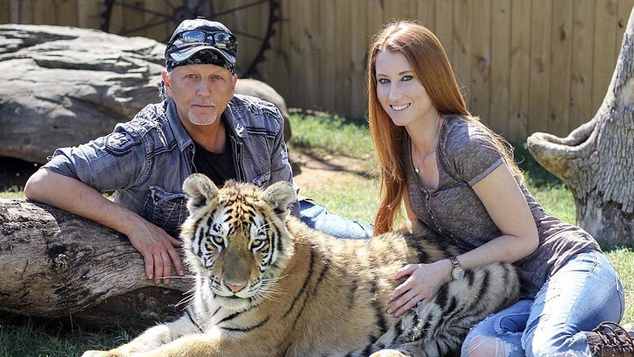 Sarah Nicole from Tiger King is a Family Friend of Jeff Lowe