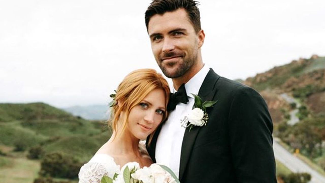 Brittany Snow and Tyler Stanaland: Are Pitch Perfect Actress and Selling the OC Cast Still Married? How Did They Meet? How Long Have They Been Together? Husband and Wife’s Wedding Details & Combined Net Worth!