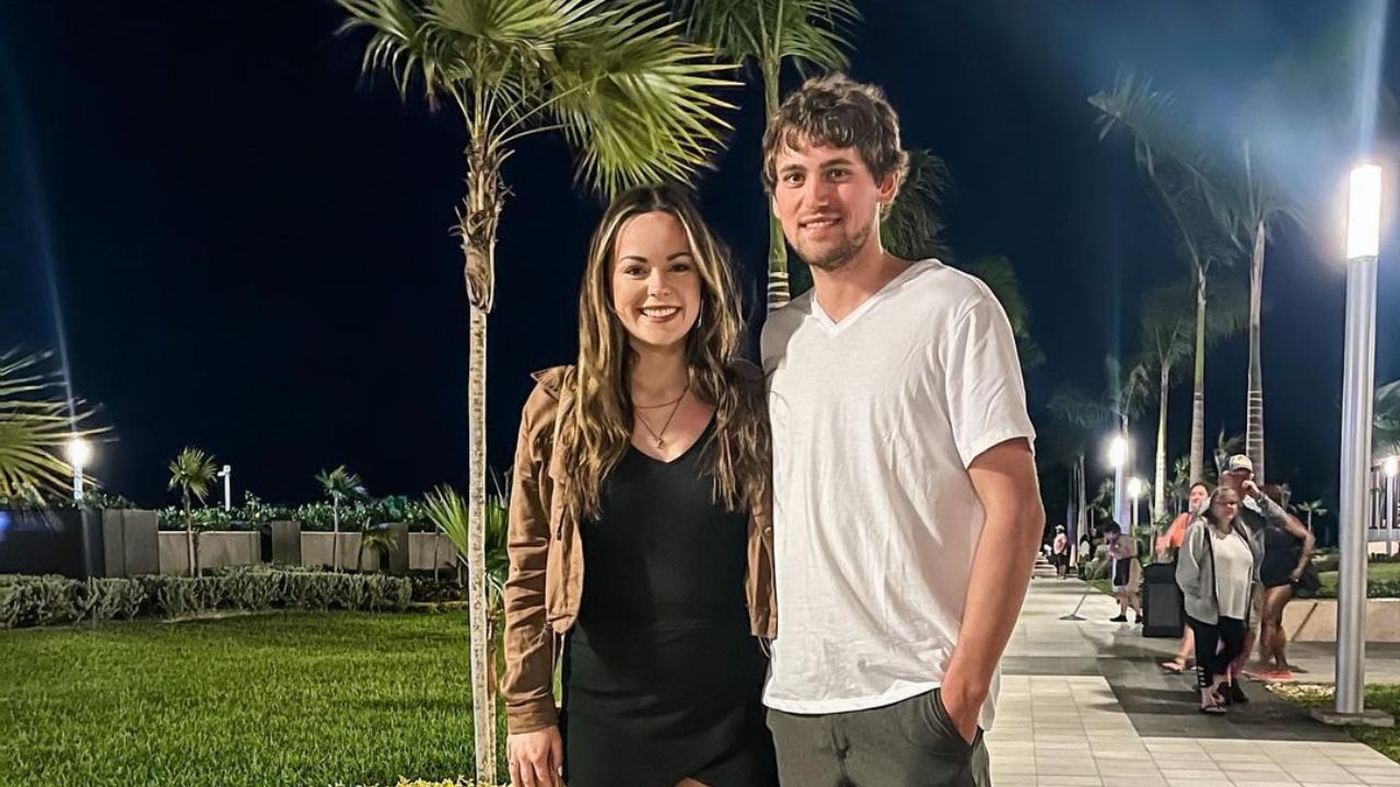 Chet Larson and his girlfriend, JeanMarie Golden, on their trip to Mexico.