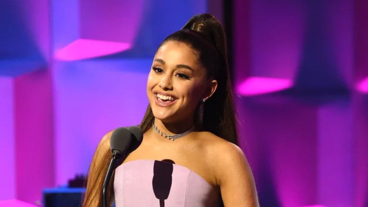 Ariana Grande’s Weight Gain: Before and After Pictures Examined!