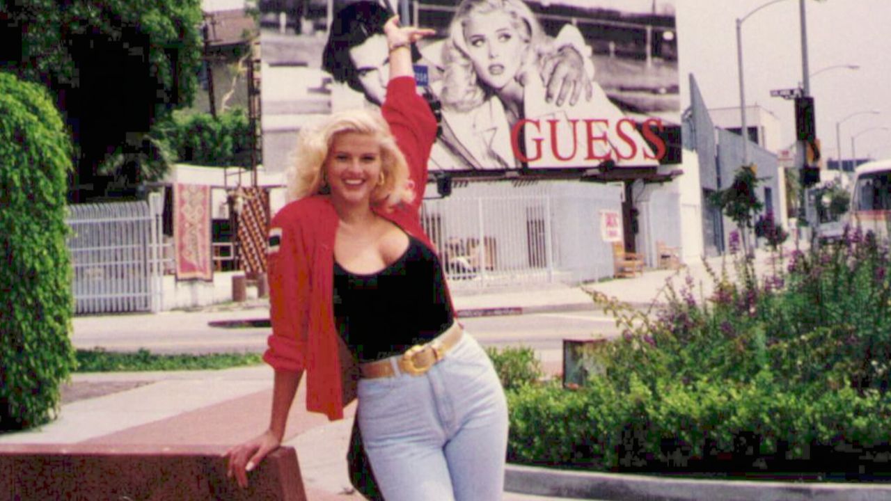 Anna Nicole Smith's appearance before her death.