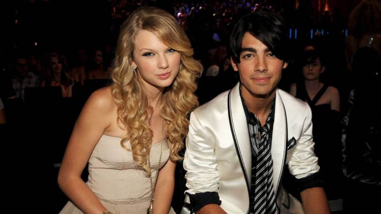 Taylor Swift and Joe Jonas dated for a few months in 2008. blurred-reality.com