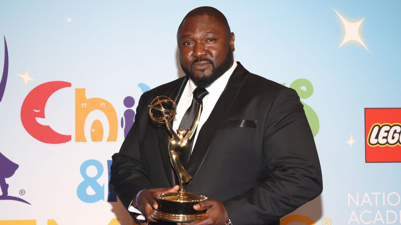 Nonso Anozie plays the role of Tommy Jepperd in Sweet Tooth.