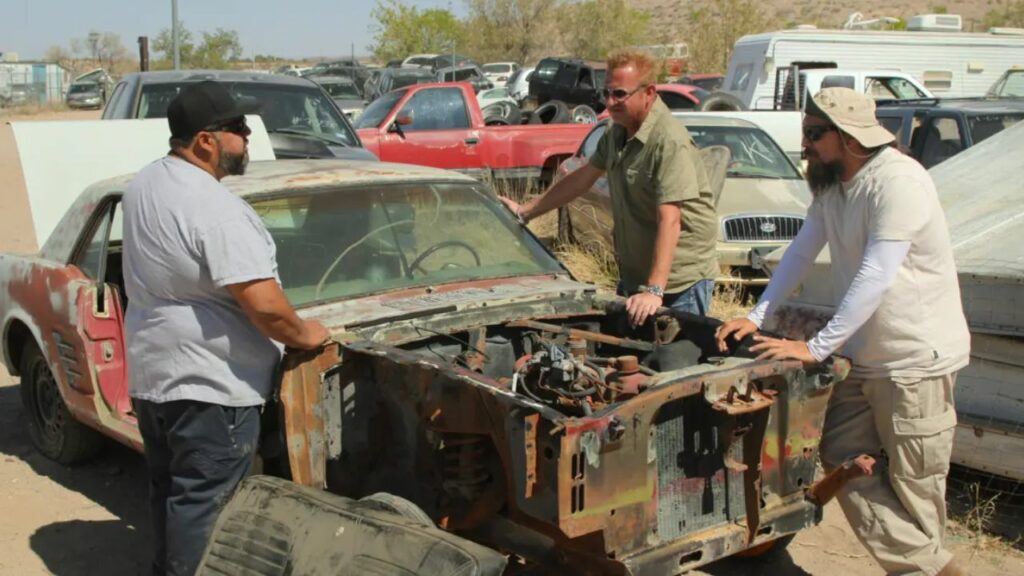 Borderline Customs in Tex Mex Motors: Is the Shop in El Paso, TX? blurred-reality.com