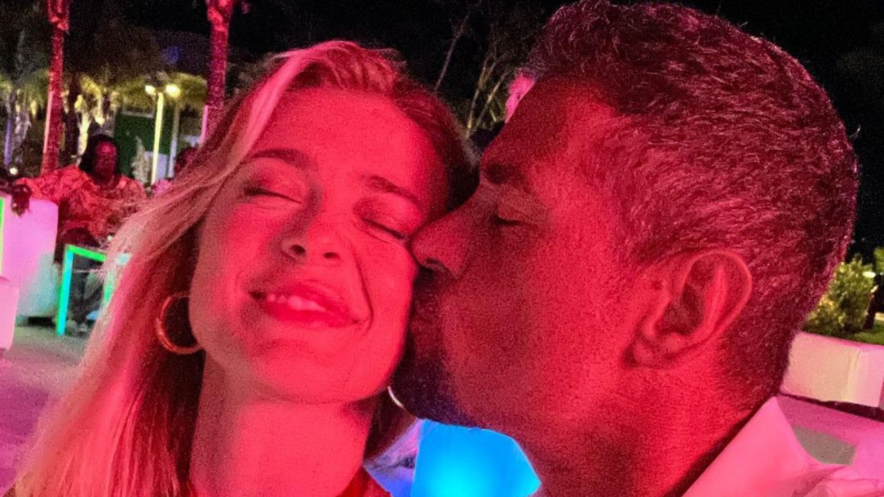 Melissa Roxburgh and J.R. Ramirez enjoying their time in the Bahamas. blurred-reality.com