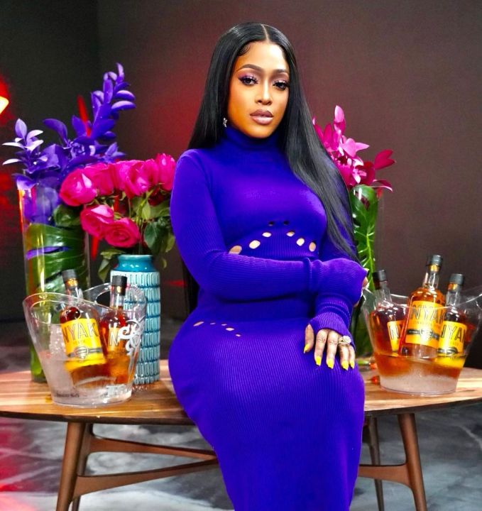 Rapper Trina does not appear to be pregnant. blurred-reality.com