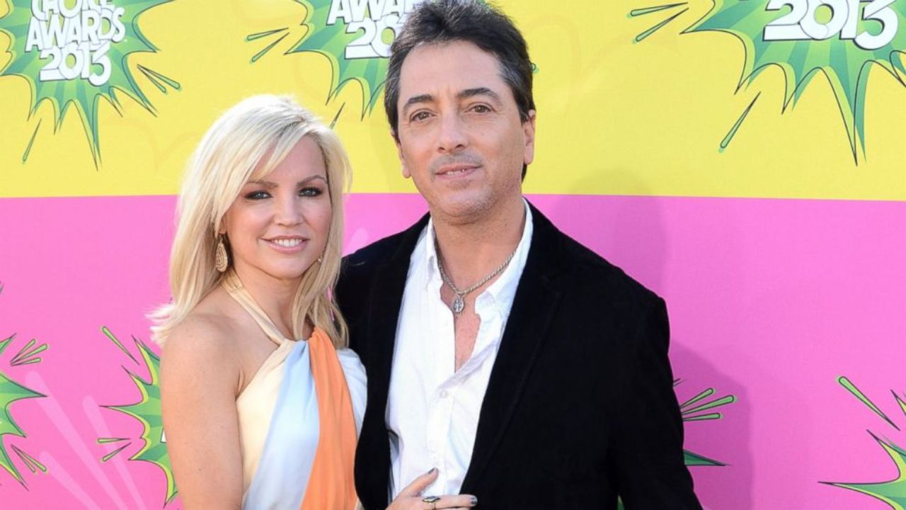Scott Baio is now living in Florida after leaving California. blurred-reality.com
