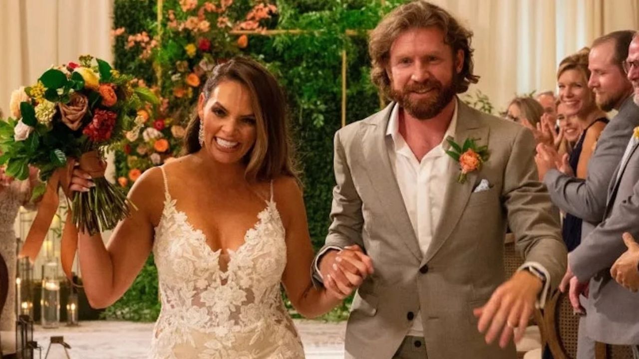 Gina Micheletti and Clint Webb split because Webb refused to strive for their relationship. blurred-reality.com