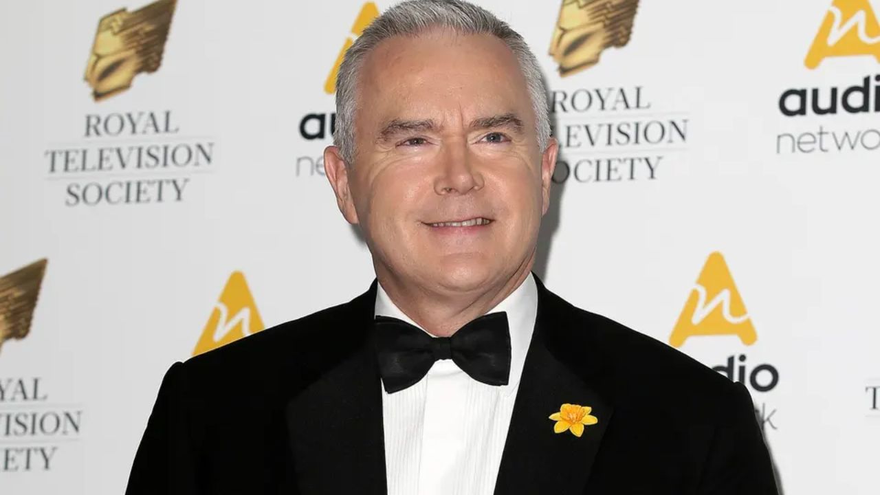 Is Huw Edwards Gay? The BBC Presenter’s Sexuality Examined! blurred-reality.com
