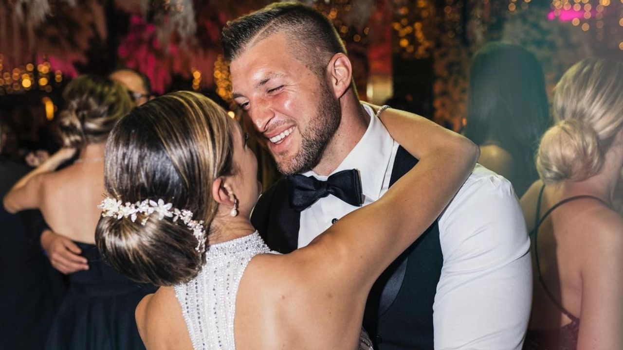 Tim Tebow and Demi-Leigh got married on January 20, 2020. blurred-reality.com