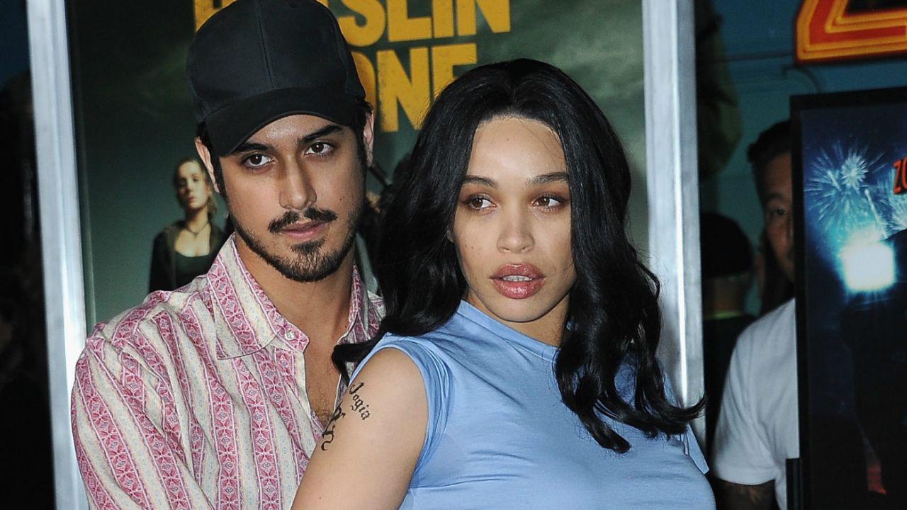 Avan Jogia and Cleopatra Coleman reportedly split in 2021. blurred-reality.com