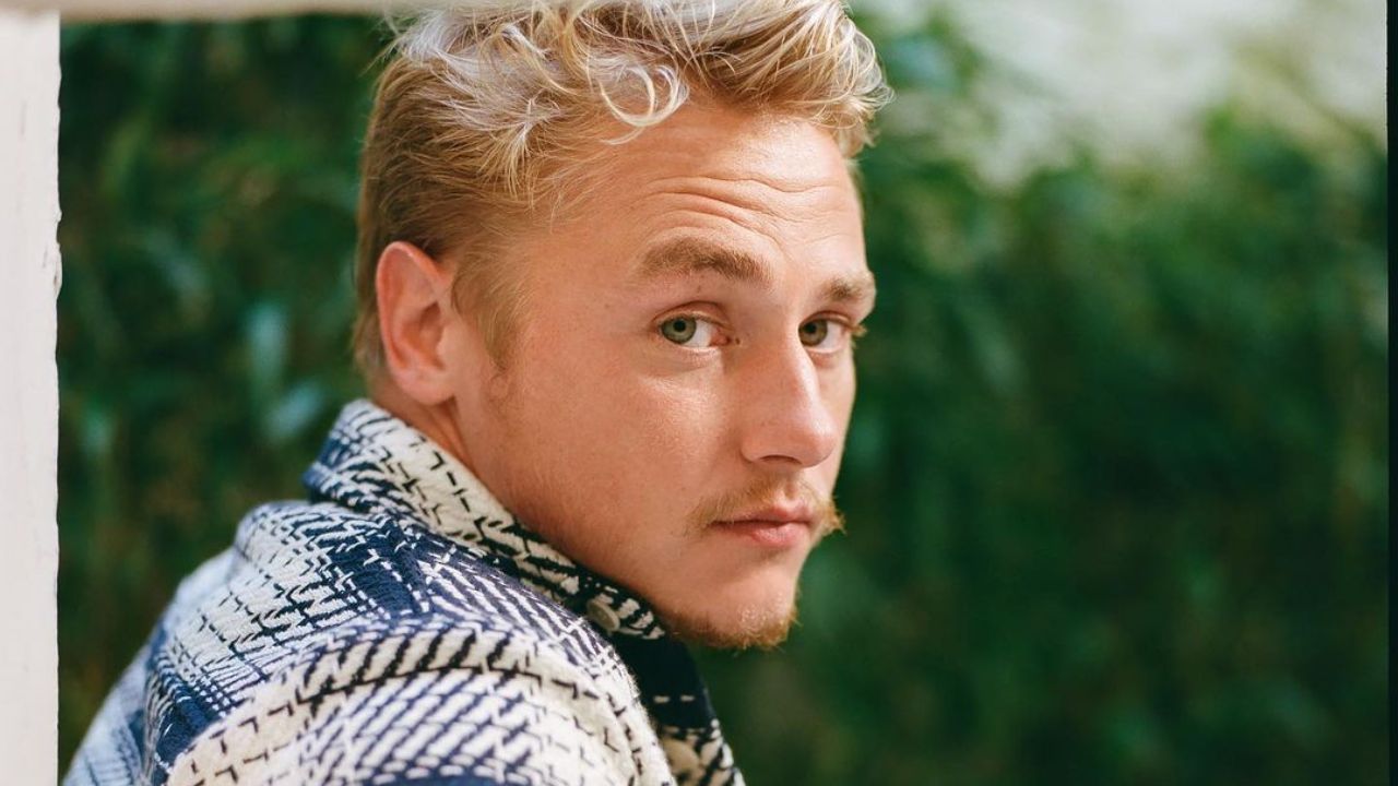 Ben Hardy’s Brother: Is Tom Hardy His Sibling? blurred-reality.com