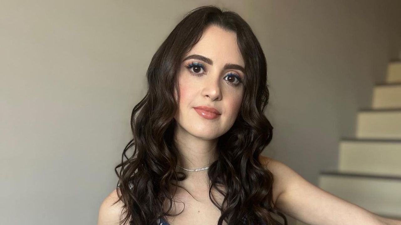 Laura Marano’s Husband (Spouse) In 2023: Is She Married to Ross Lynch? blurred-reality.com