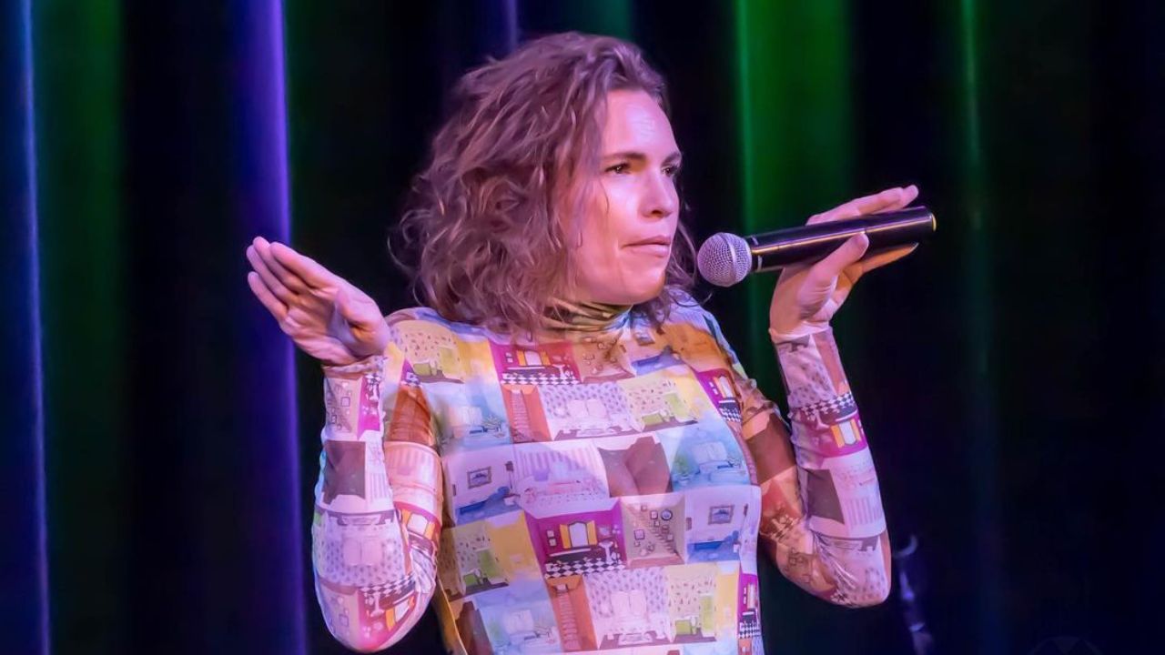 Beth Stelling does not have a husband since she has never been married. blurred-reality.com