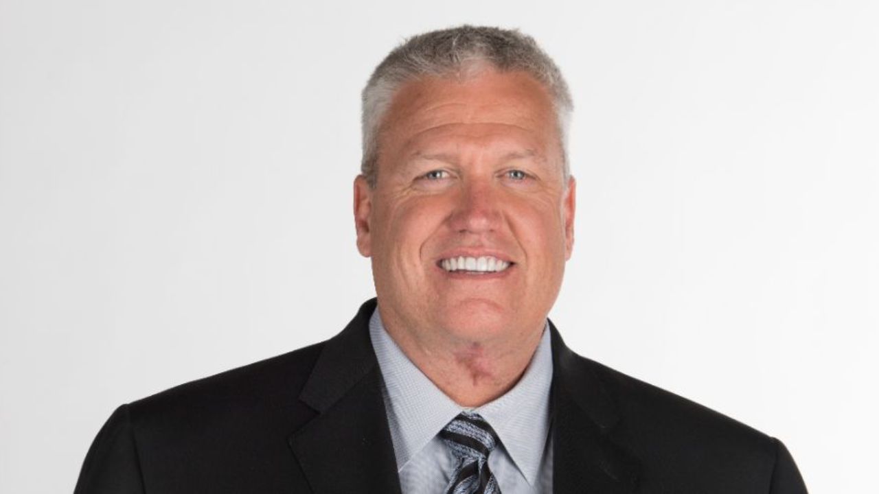 Why Is Rex Ryan Teeth Too White? Did He Use Veneers? Before & After Photos Compared! blurred-reality.com
