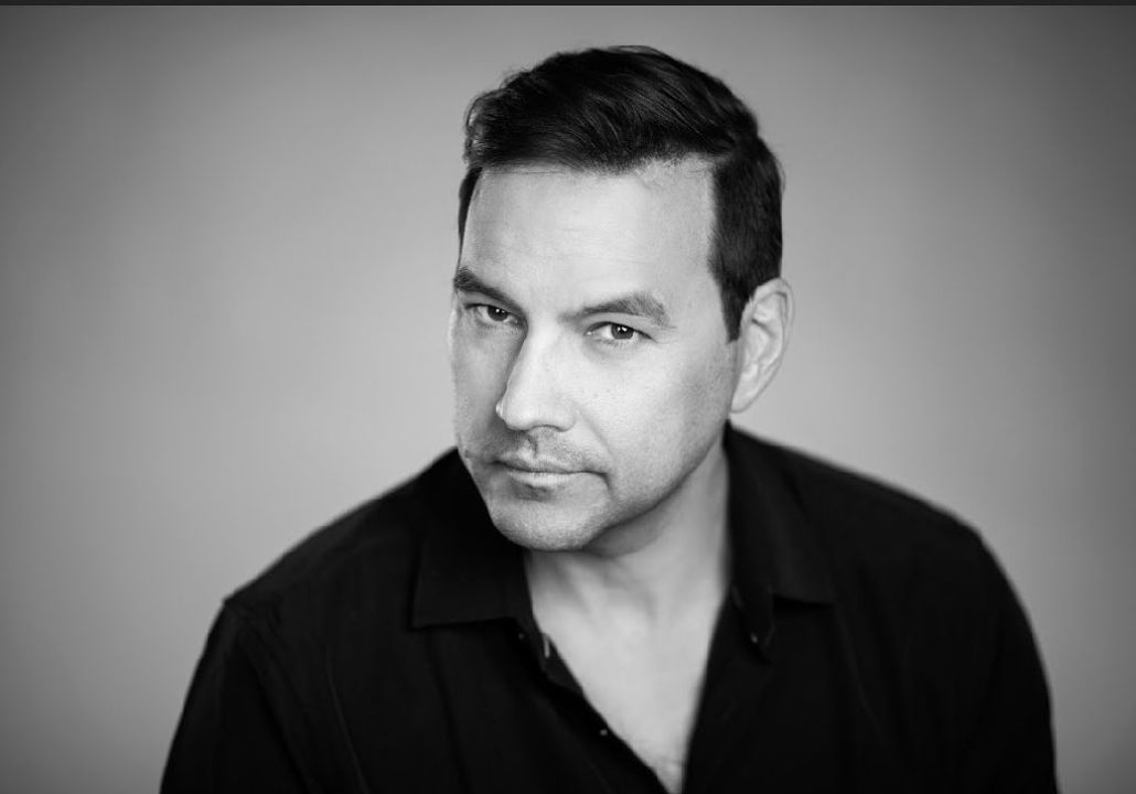 Tyler Christopher died due to a cardiac event. blurred-reality.com