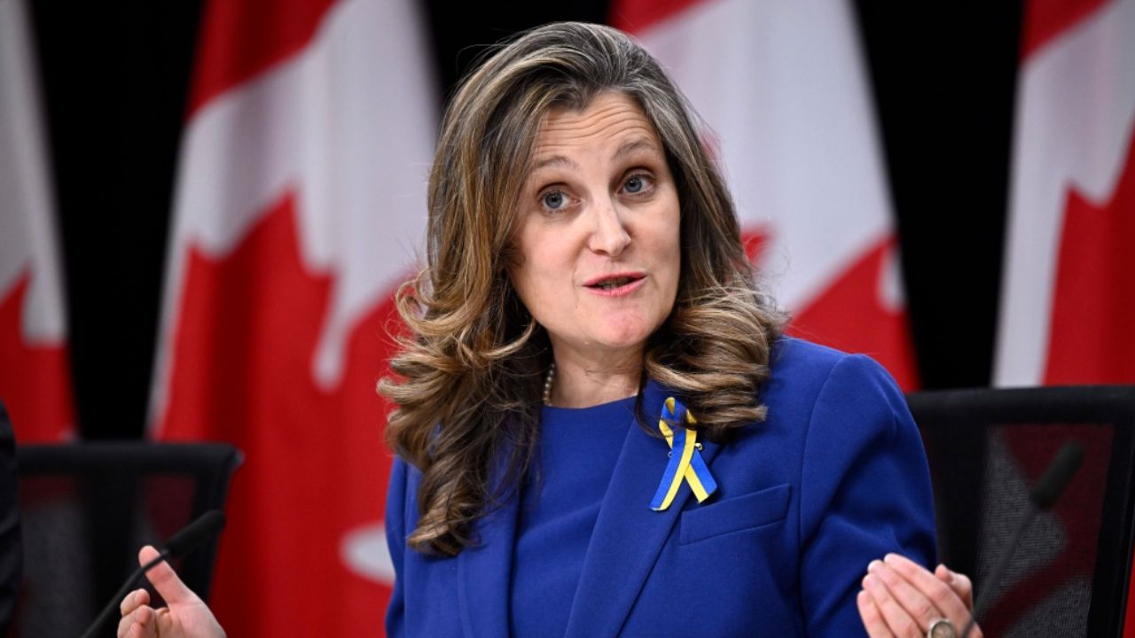 Does Chrystia Freeland Have a Disability? blurred-reality.com