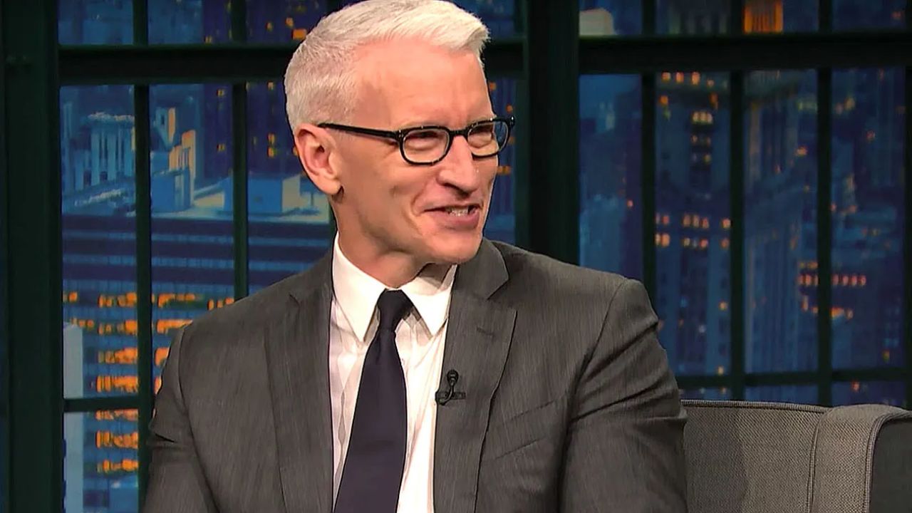 Anderson Cooper's latest appearance after plastic surgery. blurred-reality.com