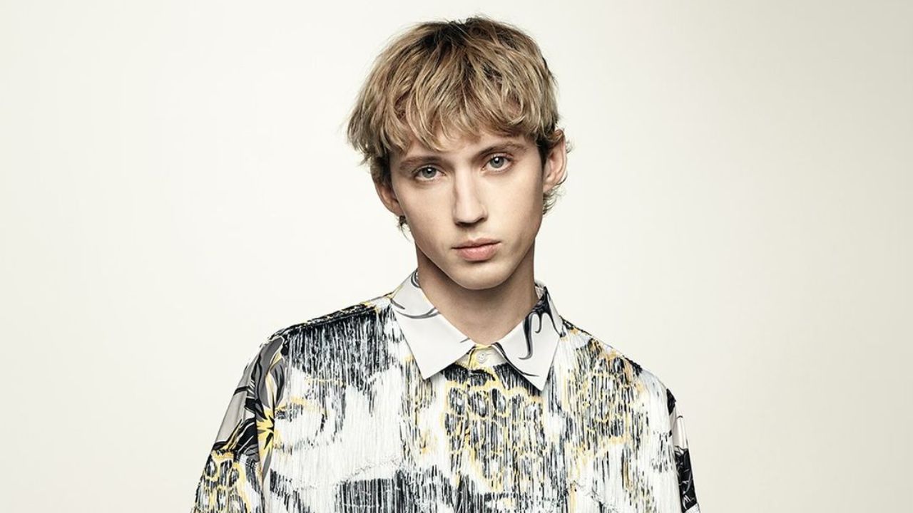 Troye Sivan got his breakthrough in 2014 with the release of TRXYE. blurred-reality.com