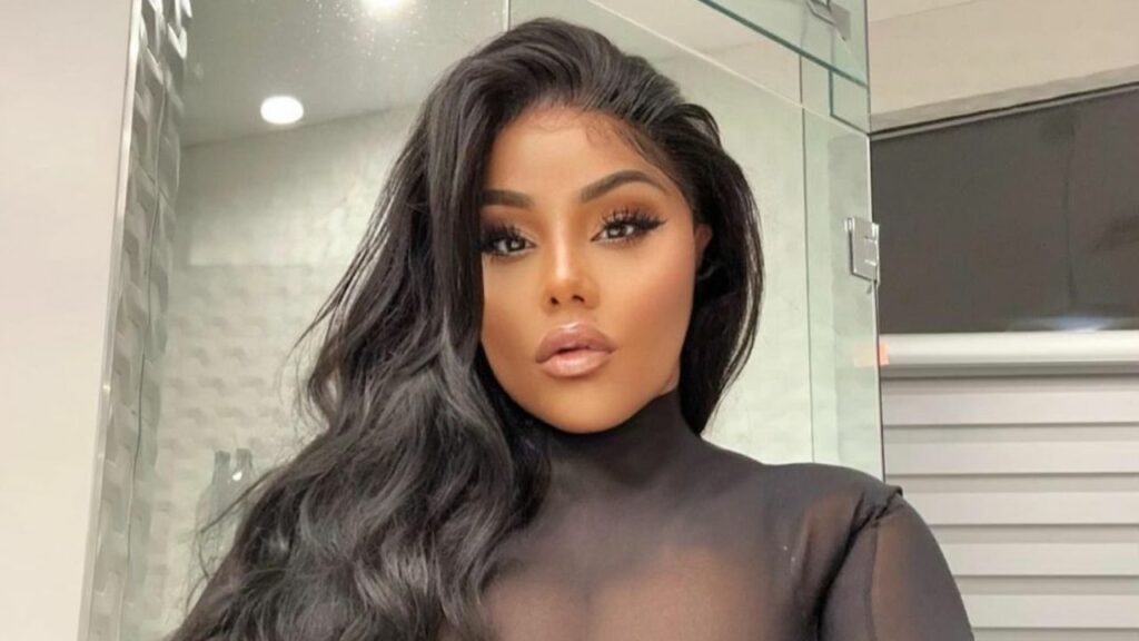 Is Lil Kim About to Give Birth to Her Second Child? blurred-reality.com