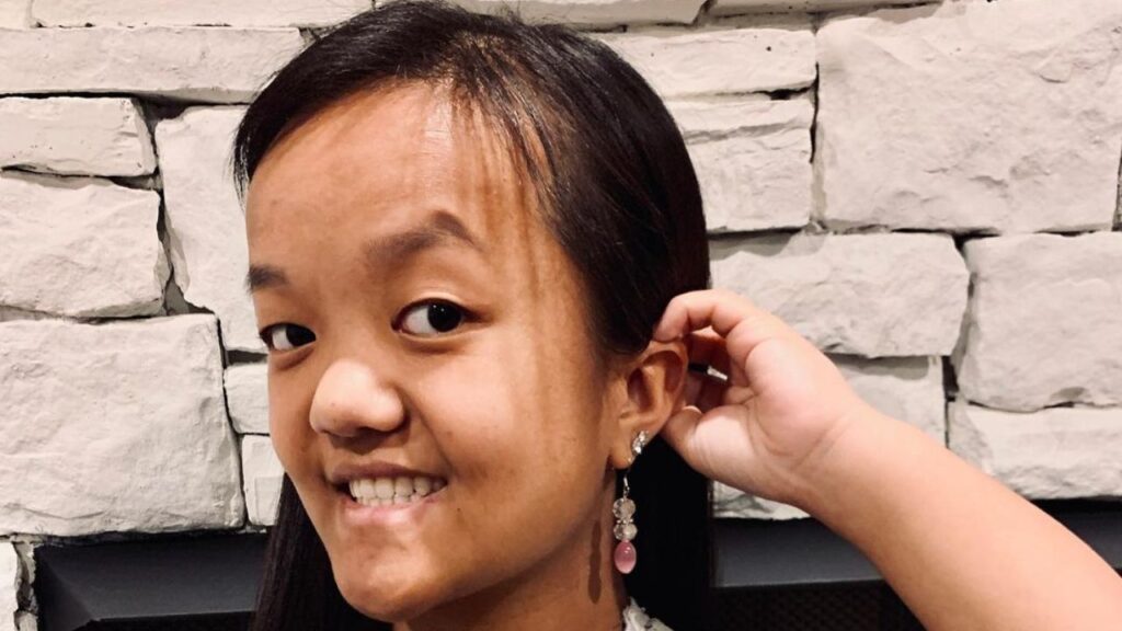 Emma Johnston | Wiki, Bio, 7 Little Johnstons, TikTok, Age, Birthday, Etsy, Boyfriend, Instagram, Net Worth