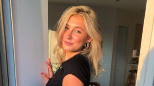 Carly Lawrence | Too Hot to Handle, Height, Age, Instagram, Model, Dancer, Looks Like, Wikipedia, Bio, Toronto, Net Worth, Movies, School