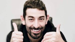 Josh Harris | Deadliest Catch Bloodline, Wife, Married, Age, Brother, Mother, Family, Daughter, Wikipedia, Time Bandit, Net Worth, Hawaii
