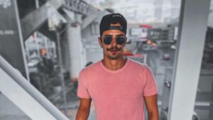 Leandro David | Too Hot to Handle Brazil, Netflix, Net Worth, Age, Birthday, Dating, Family, Instagram, Job