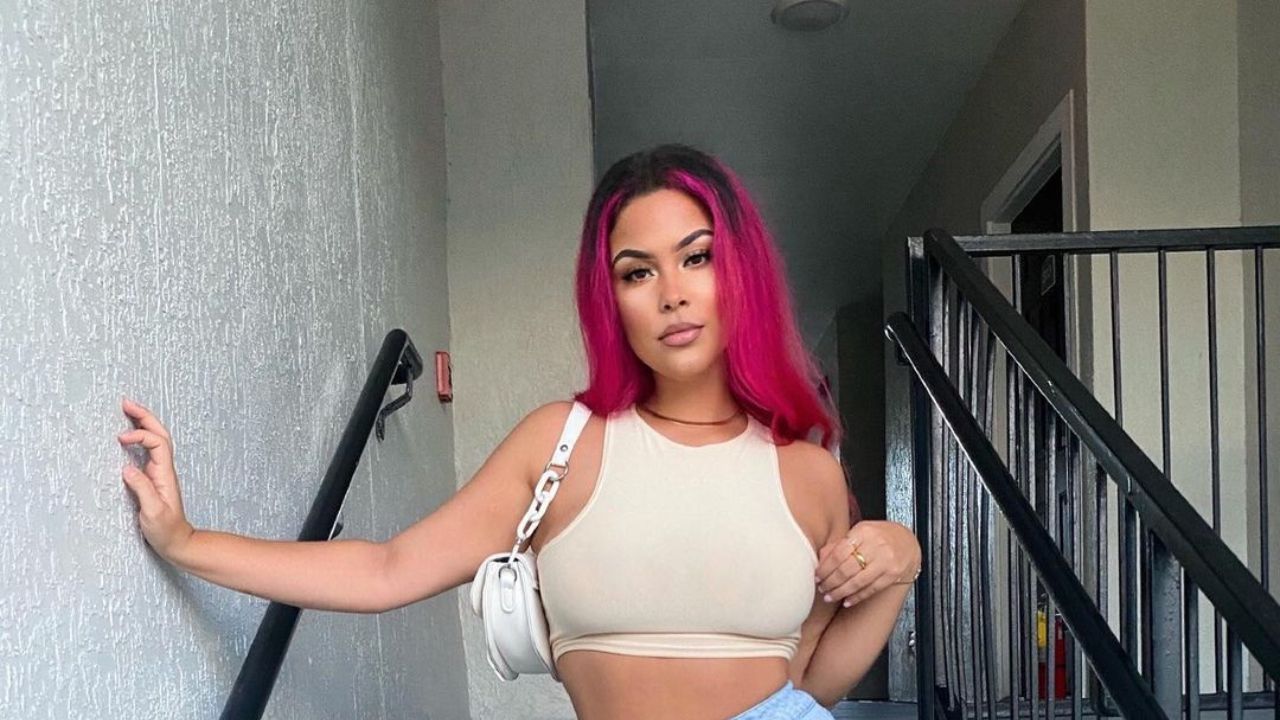 Nelly Ramirez from Tampa Baes: She is Dating Co-star Ali Myers!