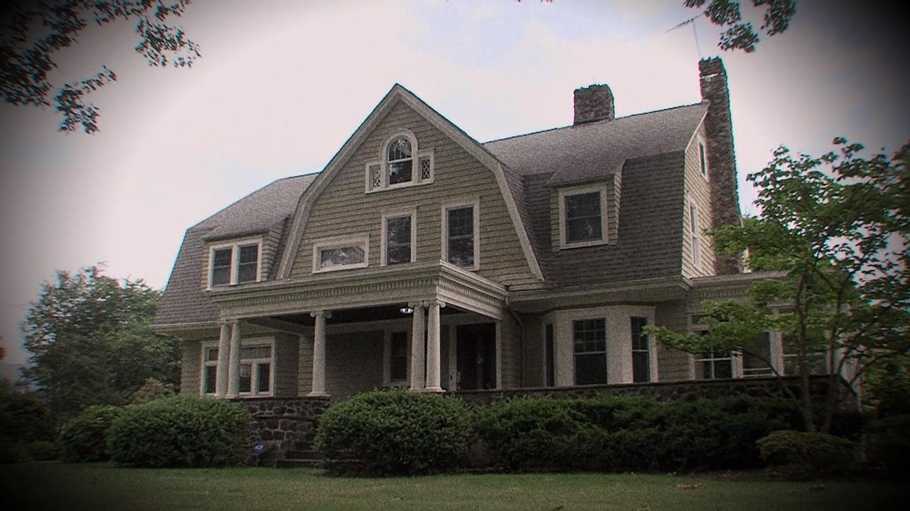 Reddit: Does Anyone Live in The Watcher House Now? 657 Boulevard, West Field, New Jersey 2022 Update!