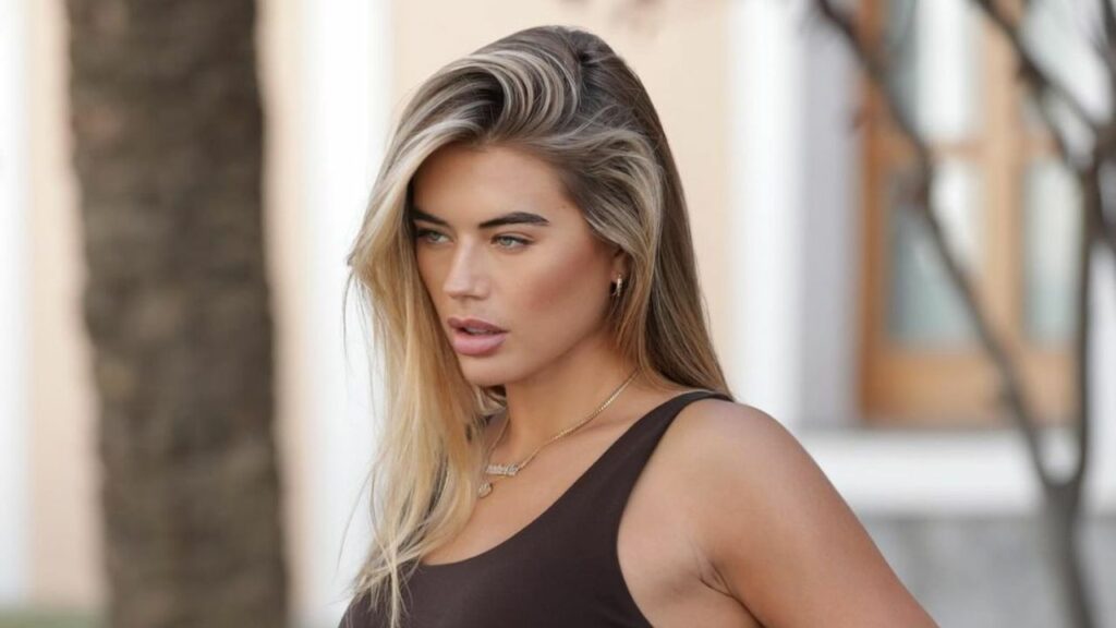 Has Arabella Chi From Love Island Received a Nose Job? blurred-reality.com