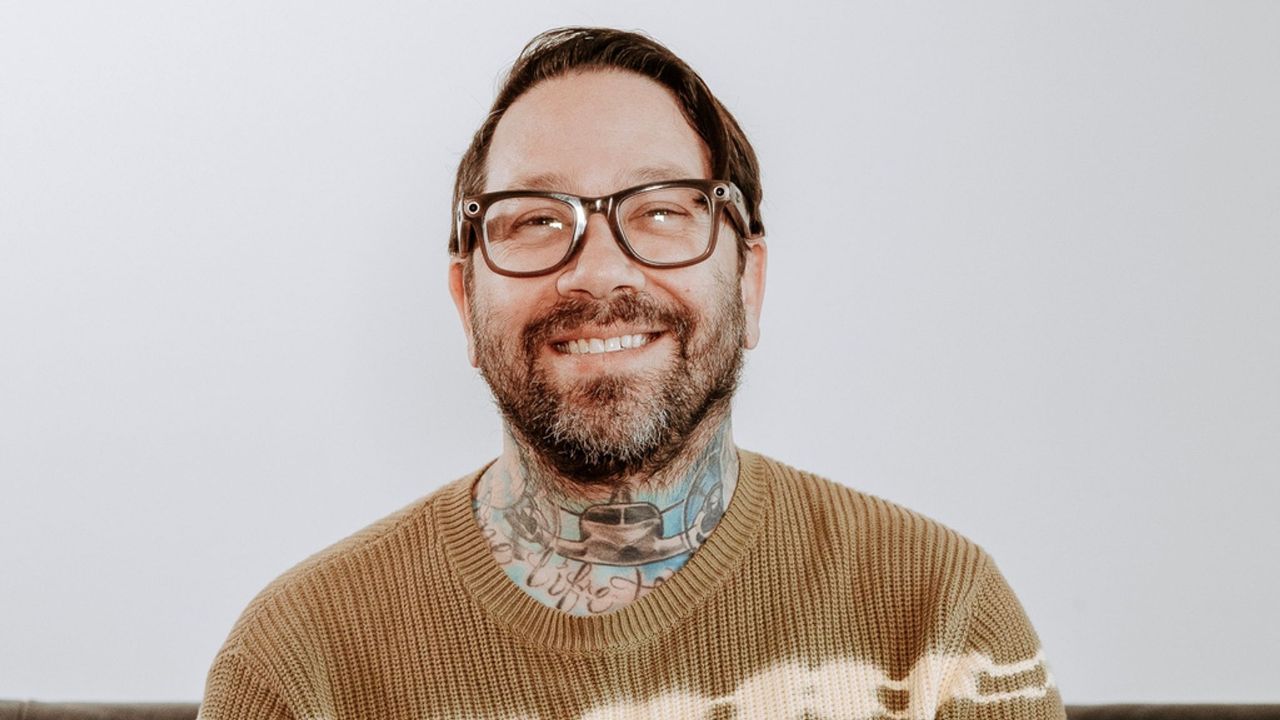 Dave Shapiro's net worth was estimated at $5-$10 million at the time of his death in 2025.