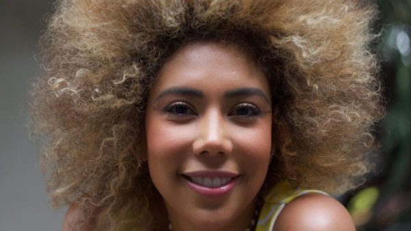 anahi izali la casa de los famosos telemundo